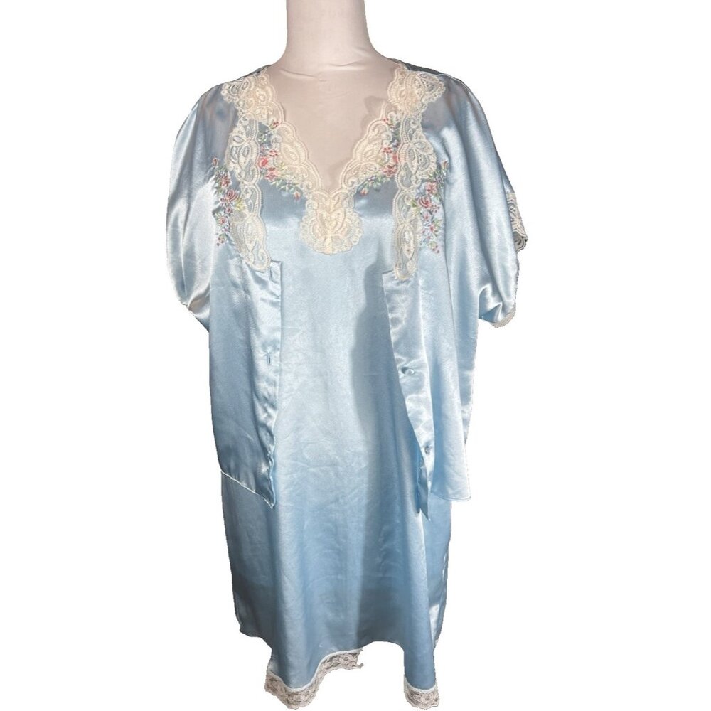 Vintage Val Mode Lingerie 2 Piece Gown and short cover missing top button sz Med